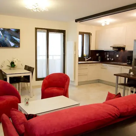 Gray 2a7 Apartment Cannes